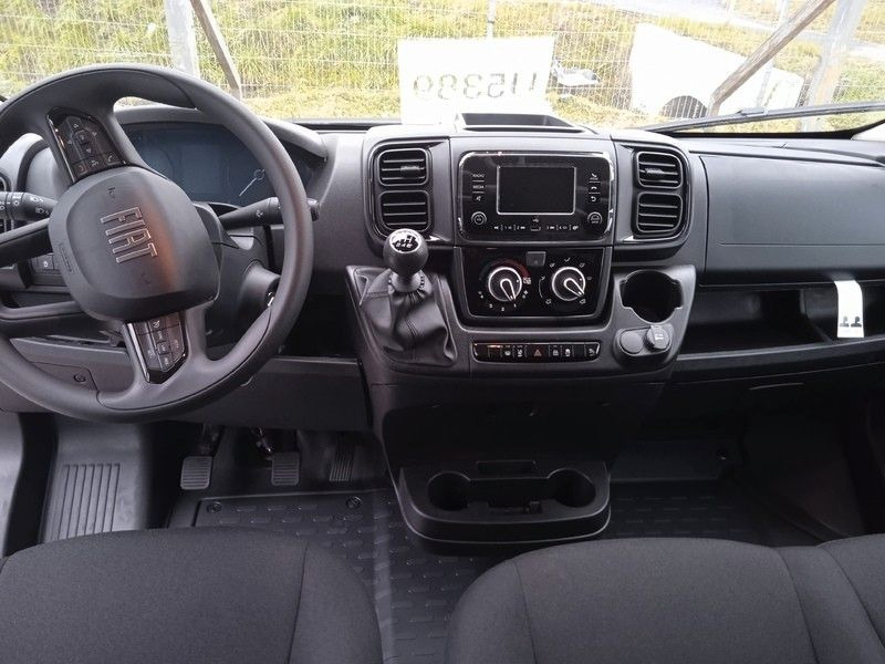 Fiat Ducato H2 Kastenwagen 35 L2H2 140 Multijet Flach - Furgoneta caja cerrada: foto 4 Fiat Ducato H2 Kastenwagen 35 L2H2 140 Multijet Flach - Furgoneta caja cerrada: foto 4