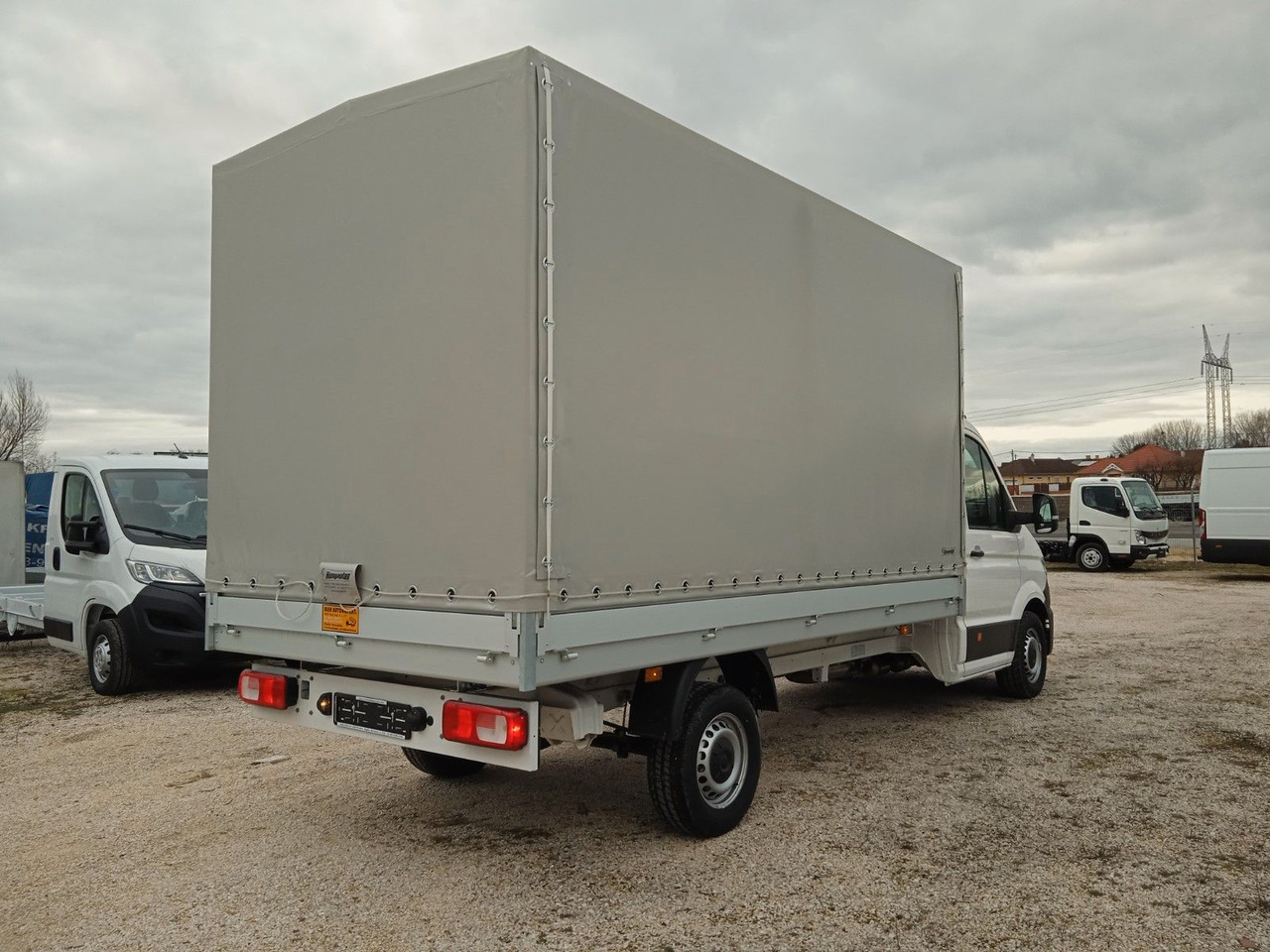 Volkswagen Crafter L4 Pritsche und Plane 140Ps SOFORT - Furgoneta con lona: foto 4 Volkswagen Crafter L4 Pritsche und Plane 140Ps SOFORT - Furgoneta con lona: foto 4