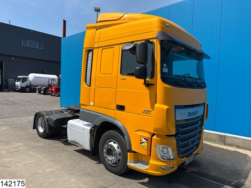 DAF XF 460 EURO 6, PTO - Cabeza tractora: foto 2 DAF XF 460 EURO 6, PTO - Cabeza tractora: foto 2