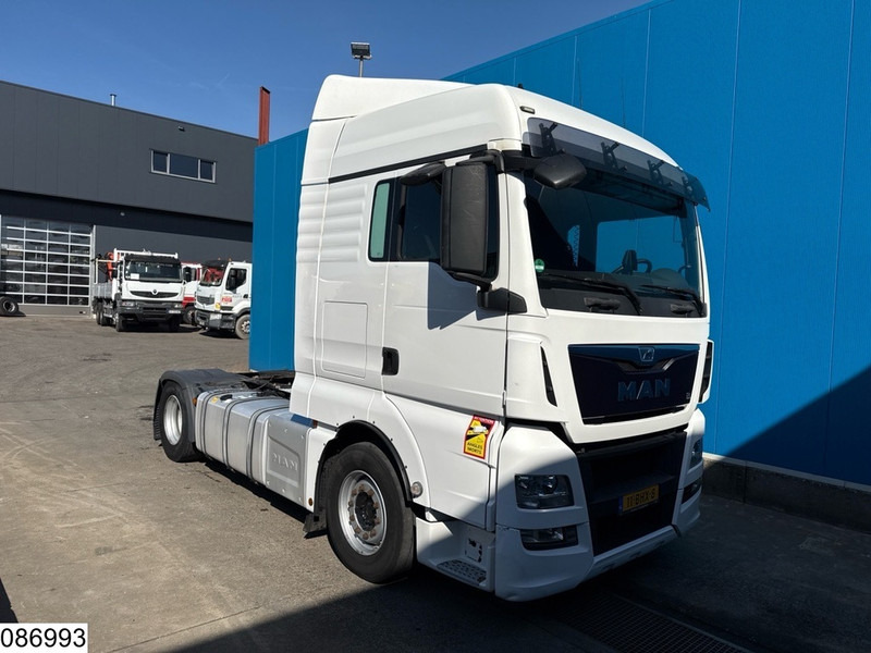 MAN TGX 18 480 EURO 6 - Cabeza tractora: foto 2 MAN TGX 18 480 EURO 6 - Cabeza tractora: foto 2