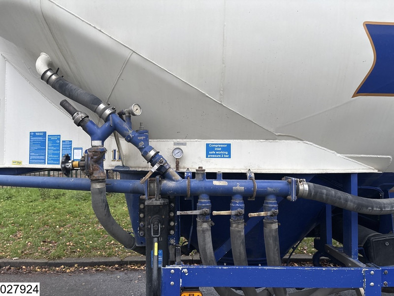 Feldbinder Silo 40.000 Liter - Semirremolque cisterna: foto 4 Feldbinder Silo 40.000 Liter - Semirremolque cisterna: foto 4