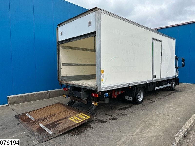 Iveco 120 190 EURO 6, MBB Palfinger - Camión caja cerrada: foto 2 Iveco 120 190 EURO 6, MBB Palfinger - Camión caja cerrada: foto 2