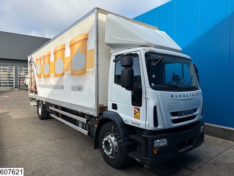 Iveco 180E28 EURO 5, Dhollandia, Handgeschakeld - Camión caja cerrada: foto 3 Iveco 180E28 EURO 5, Dhollandia, Handgeschakeld - Camión caja cerrada: foto 3