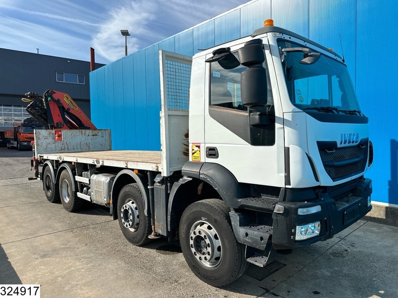Iveco Trakker 8x4, EURO 6, Palfinger, Remote - Camión caja abierta, Camión grúa: foto 3 Iveco Trakker 8x4, EURO 6, Palfinger, Remote - Camión caja abierta, Camión grúa: foto 3