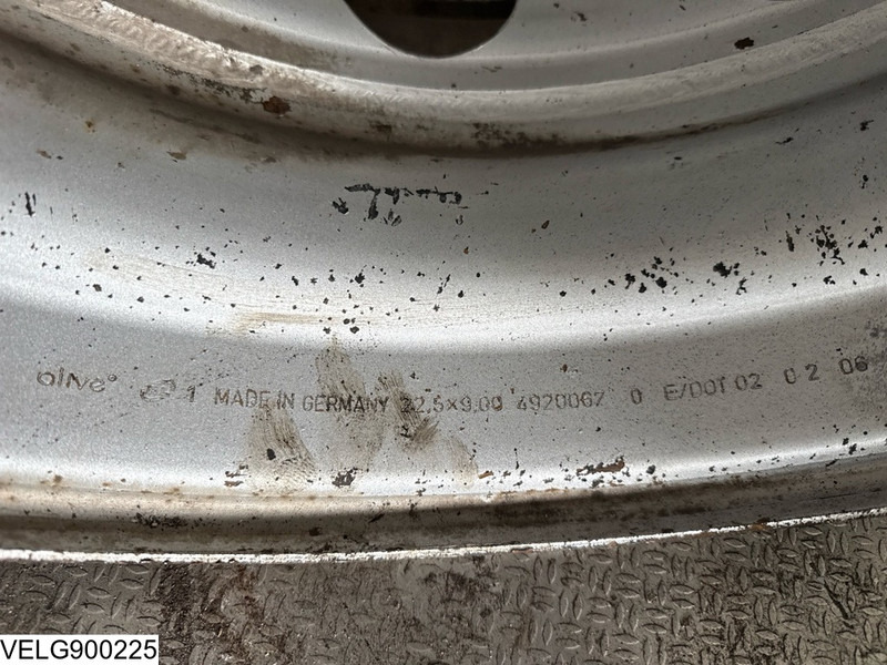 Onbekend 9.00 x 22.5 - Neumático: foto 2 Onbekend 9.00 x 22.5 - Neumático: foto 2