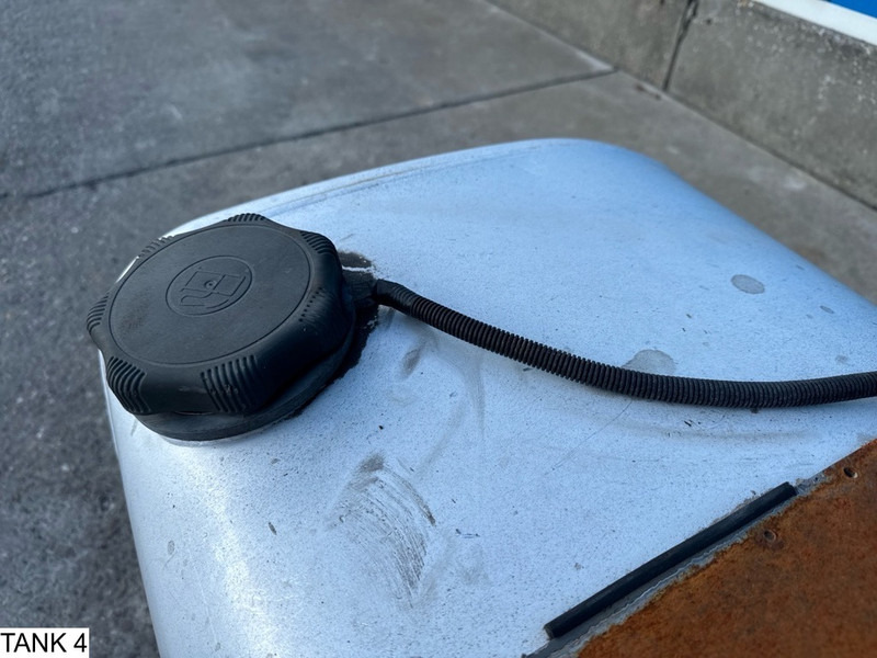 Universeel Brandstoftank - Depósito de combustible para Camión: foto 4 Universeel Brandstoftank - Depósito de combustible para Camión: foto 4