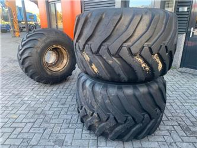Alliance 48x31.00-20 NHS - Flotation 331 - Tire/Reifen/Band - Neumáticos y llantas para Maquinaria de construcción: foto 1 Alliance 48x31.00-20 NHS - Flotation 331 - Tire/Reifen/Band - Neumáticos y llantas para Maquinaria de construcción: foto 1