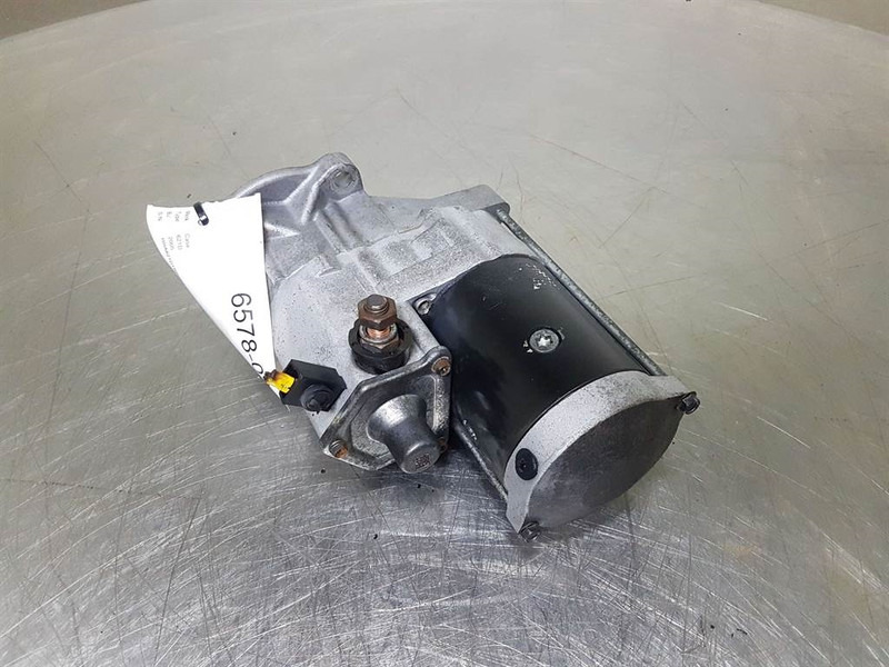 Case 621D - Starter/Anlasser/Startmotor - Motor para Maquinaria de construcción: foto 2 Case 621D - Starter/Anlasser/Startmotor - Motor para Maquinaria de construcción: foto 2