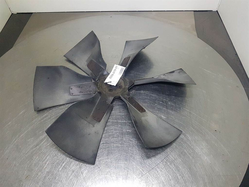 Case 921C - Fan/Lüfterrad/Koelvin - Motor para Maquinaria de construcción: foto 2 Case 921C - Fan/Lüfterrad/Koelvin - Motor para Maquinaria de construcción: foto 2