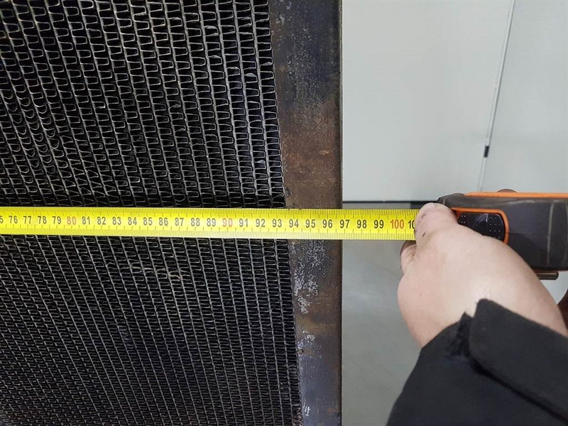 Case 921C-Modine 395586A1-Cooler/Kühler/Koeler - Motor para Maquinaria de construcción: foto 5 Case 921C-Modine 395586A1-Cooler/Kühler/Koeler - Motor para Maquinaria de construcción: foto 5