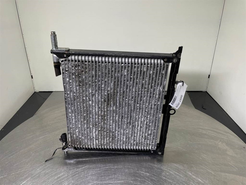 Cat 907M-444-1760-Airco condenser/Klimakondensator - Bastidor/ Chasis para Maquinaria de construcción: foto 1 Cat 907M-444-1760-Airco condenser/Klimakondensator - Bastidor/ Chasis para Maquinaria de construcción: foto 1