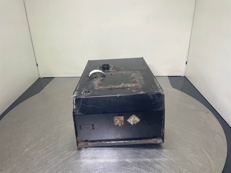 Cat TH62-142-4887-Fuel tank/Kraftstofftank - Bastidor/ Chasis para Maquinaria de construcción: foto 1 Cat TH62-142-4887-Fuel tank/Kraftstofftank - Bastidor/ Chasis para Maquinaria de construcción: foto 1