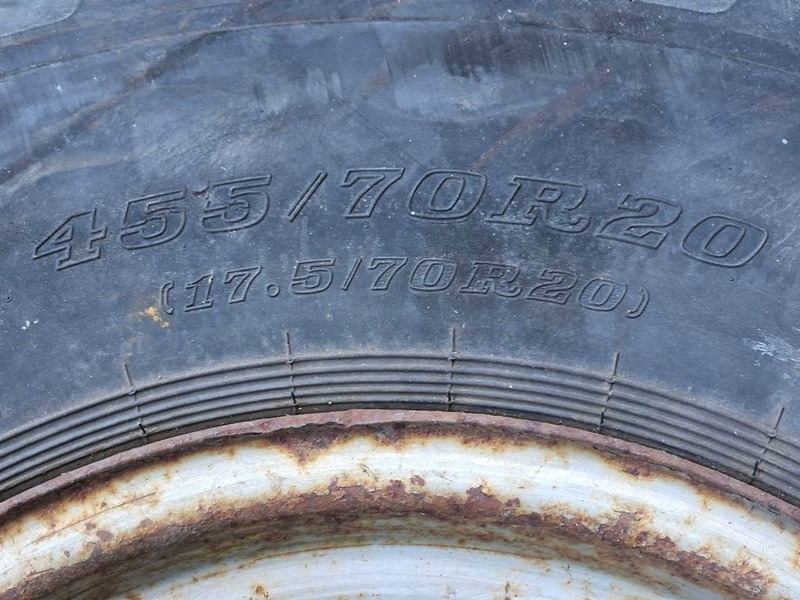 DUNLOP 455/70-R20 (17.5/70R20) - Tire/Reifen/Band - Neumáticos y llantas para Maquinaria de construcción: foto 5 DUNLOP 455/70-R20 (17.5/70R20) - Tire/Reifen/Band - Neumáticos y llantas para Maquinaria de construcción: foto 5
