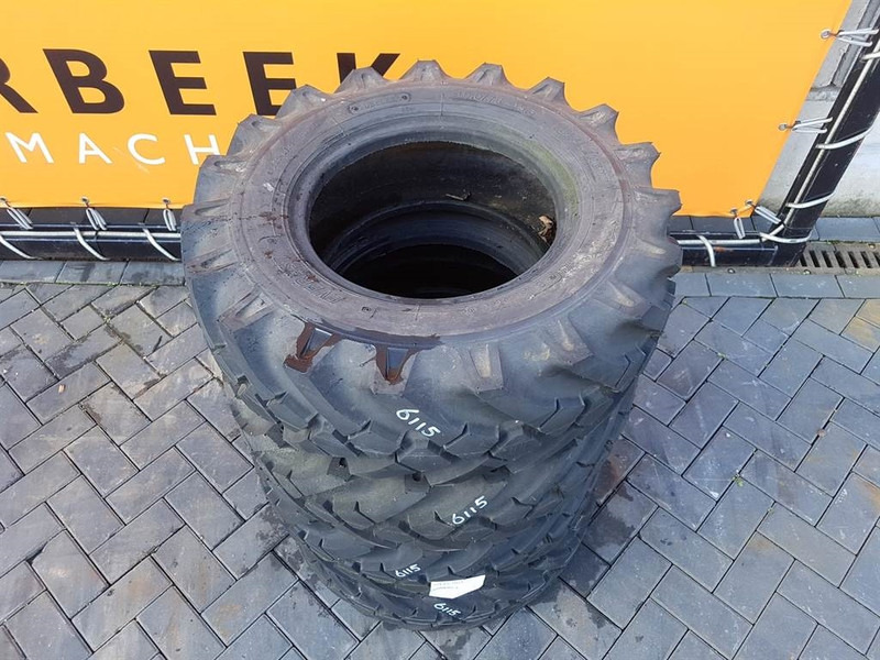 Everest 10.0/75-15.3 - Tire/Reifen/Band - Neumático para Maquinaria de construcción: foto 2 Everest 10.0/75-15.3 - Tire/Reifen/Band - Neumático para Maquinaria de construcción: foto 2