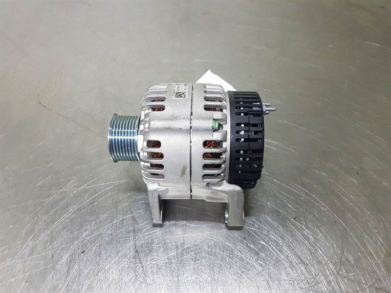 JCB 320/08611-28V 55A-Alternator/Lichtmaschine/Dynamo - Motor para Maquinaria de construcción: foto 2 JCB 320/08611-28V 55A-Alternator/Lichtmaschine/Dynamo - Motor para Maquinaria de construcción: foto 2