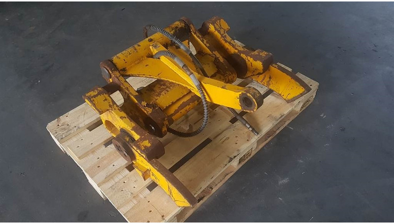 JCB 409 - Quick coupler/Schnellwechsler/Snelwissel - Acoplamiento rápido: foto 1 JCB 409 - Quick coupler/Schnellwechsler/Snelwissel - Acoplamiento rápido: foto 1