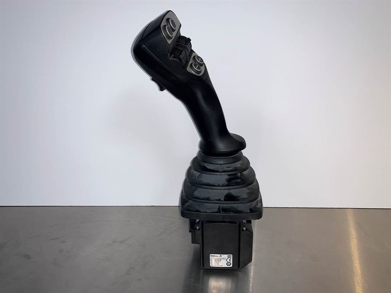 JLG 3006H-Elobau-J4F6ASS00GA0051F-Joystick/Steuergriff - Sistema eléctrico para Maquinaria de construcción: foto 2 JLG 3006H-Elobau-J4F6ASS00GA0051F-Joystick/Steuergriff - Sistema eléctrico para Maquinaria de construcción: foto 2