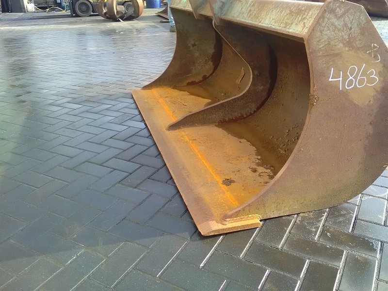 Liebherr 2,10 mtr - Bucket/Schaufel/Dichte bak - Cazo: foto 4 Liebherr 2,10 mtr - Bucket/Schaufel/Dichte bak - Cazo: foto 4