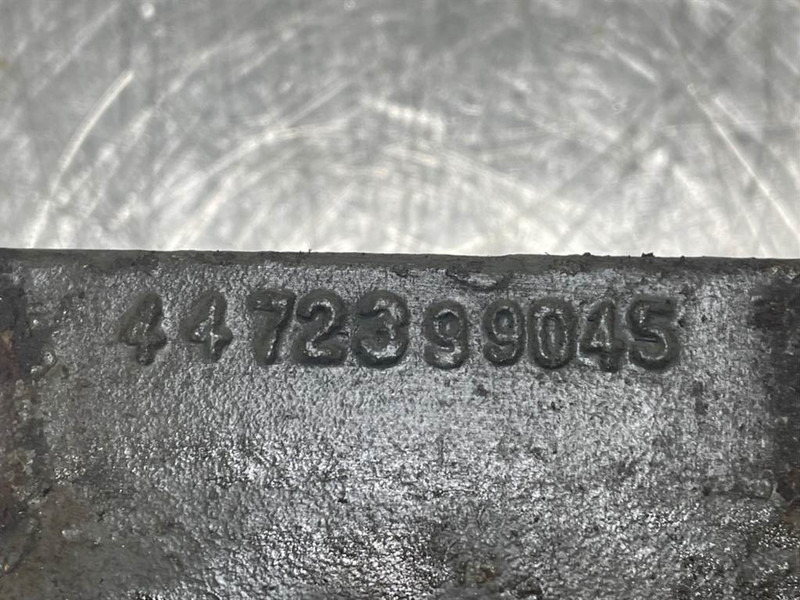 Liebherr A924C-10489728-Steering pivot pin/Fuseepen - Eje y piezas para Maquinaria de construcción: foto 4 Liebherr A924C-10489728-Steering pivot pin/Fuseepen - Eje y piezas para Maquinaria de construcción: foto 4