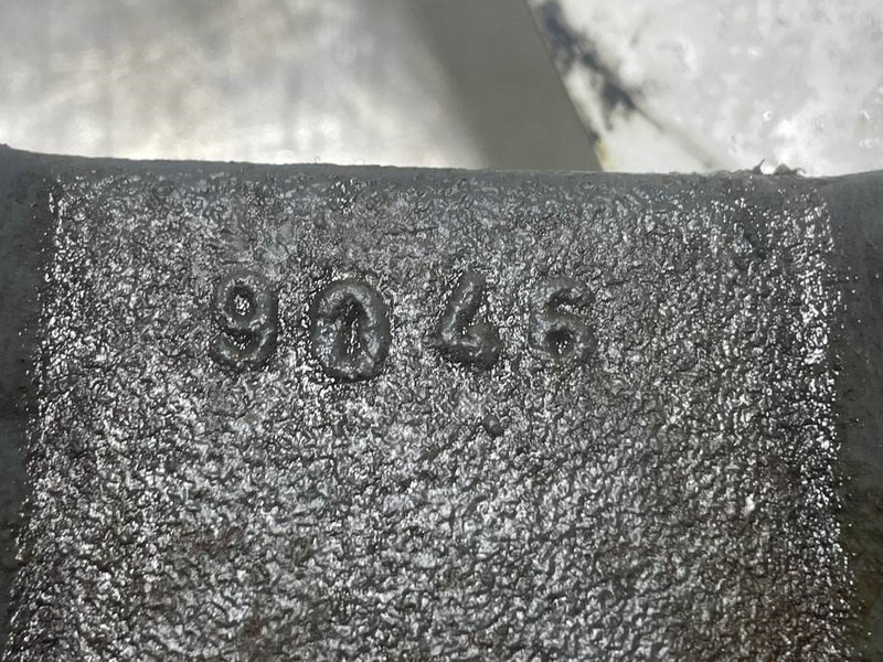 Liebherr A924C-10489729-Steering pivot pin/Fuseepen - Eje y piezas para Maquinaria de construcción: foto 4 Liebherr A924C-10489729-Steering pivot pin/Fuseepen - Eje y piezas para Maquinaria de construcción: foto 4