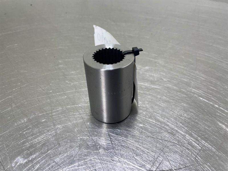 Liebherr L514-7017300-ZF 4472319132-Profile bushing/Bus - Eje y piezas para Maquinaria de construcción: foto 1 Liebherr L514-7017300-ZF 4472319132-Profile bushing/Bus - Eje y piezas para Maquinaria de construcción: foto 1