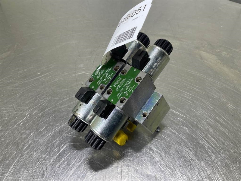 Mecalac 12MTX-6090364-NG6 Valve/Ventile/Ventiel - Hidráulica para Maquinaria de construcción: foto 1 Mecalac 12MTX-6090364-NG6 Valve/Ventile/Ventiel - Hidráulica para Maquinaria de construcción: foto 1