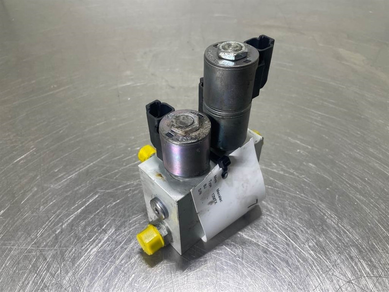 Mecalac 12MTX-6090387-Servo valve/Servoventil/Servoventiel - Hidráulica para Maquinaria de construcción: foto 4 Mecalac 12MTX-6090387-Servo valve/Servoventil/Servoventiel - Hidráulica para Maquinaria de construcción: foto 4