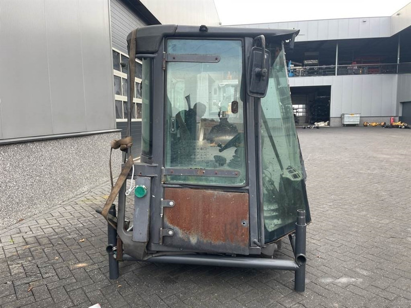 New Holland W110C - Cabin/Kabine/Cabine - Cabina e interior para Maquinaria de construcción: foto 3 New Holland W110C - Cabin/Kabine/Cabine - Cabina e interior para Maquinaria de construcción: foto 3