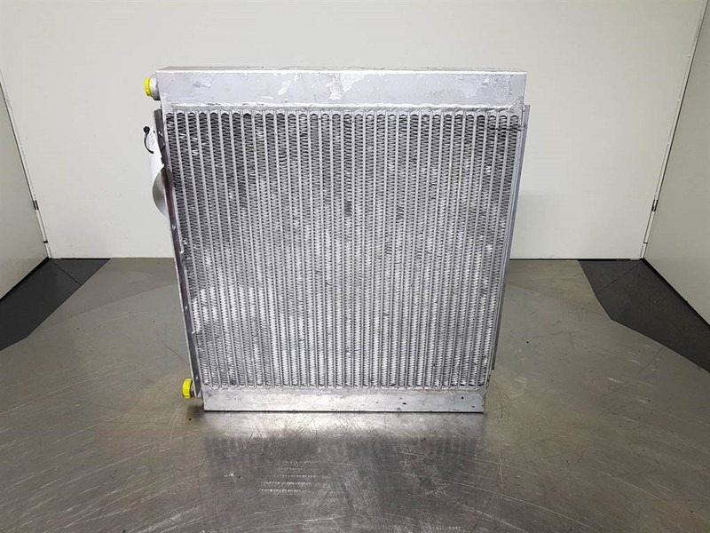 Nissens - Oil cooler/Ölkühler/Oliekoeler - Hidráulica para Maquinaria de construcción: foto 1 Nissens - Oil cooler/Ölkühler/Oliekoeler - Hidráulica para Maquinaria de construcción: foto 1