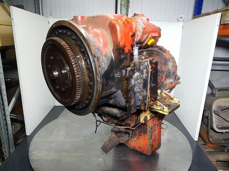 O & K L45 - Transmission/Getriebe/Transmissiebak - Caja de cambios y piezas para Maquinaria de construcción: foto 3 O & K L45 - Transmission/Getriebe/Transmissiebak - Caja de cambios y piezas para Maquinaria de construcción: foto 3