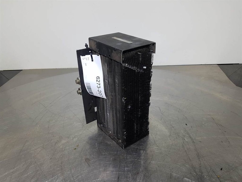O & K RH6-1186-359-Airco condenser/Klimakondensator - Bastidor/ Chasis para Maquinaria de construcción: foto 2 O & K RH6-1186-359-Airco condenser/Klimakondensator - Bastidor/ Chasis para Maquinaria de construcción: foto 2