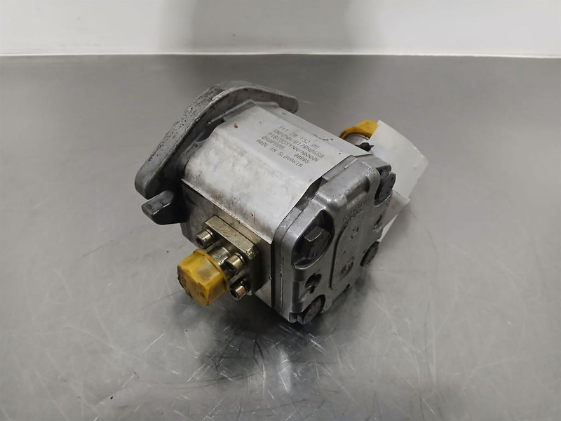 Sauer Danfoss SNP2NN/017RN06-Gearpump/Zahnradpumpe/Tandwielpomp - Hidráulica para Maquinaria de construcción: foto 3 Sauer Danfoss SNP2NN/017RN06-Gearpump/Zahnradpumpe/Tandwielpomp - Hidráulica para Maquinaria de construcción: foto 3