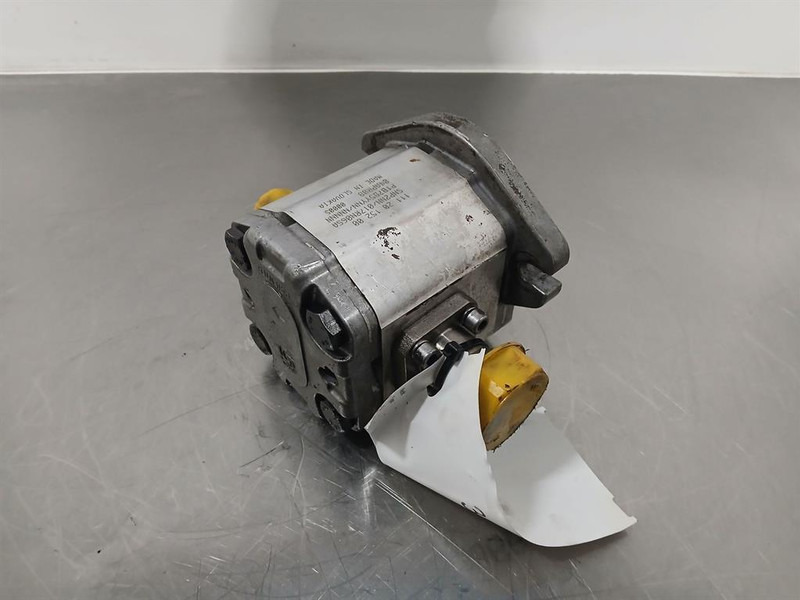 Sauer Danfoss SNP2NN/017RN06-Gearpump/Zahnradpumpe/Tandwielpomp - Hidráulica para Maquinaria de construcción: foto 4 Sauer Danfoss SNP2NN/017RN06-Gearpump/Zahnradpumpe/Tandwielpomp - Hidráulica para Maquinaria de construcción: foto 4