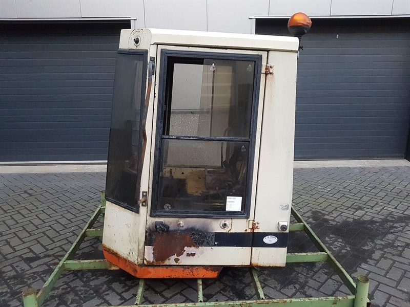 Schaeff SKL832-6336105100-Cabin/Kabine/Cabine - Cabina e interior para Maquinaria de construcción: foto 3 Schaeff SKL832-6336105100-Cabin/Kabine/Cabine - Cabina e interior para Maquinaria de construcción: foto 3