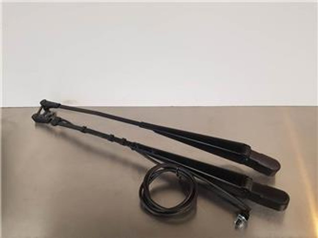 Terex Schaeff TL/SKL/SKS-5388665417-Wiper arm/Wischerarm - Cabina e interior para Maquinaria de construcción: foto 1 Terex Schaeff TL/SKL/SKS-5388665417-Wiper arm/Wischerarm - Cabina e interior para Maquinaria de construcción: foto 1