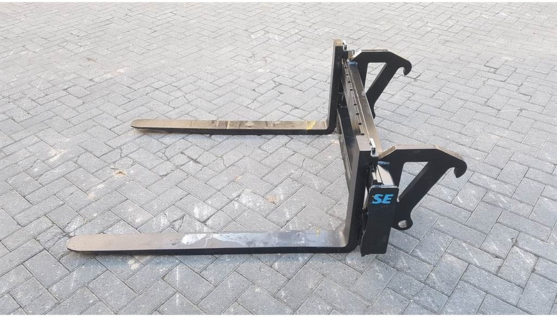 Volvo L30/L35-2,5T-Forks/Palletgabeln/Palletvorken - Horquillas para Maquinaria de construcción: foto 2 Volvo L30/L35-2,5T-Forks/Palletgabeln/Palletvorken - Horquillas para Maquinaria de construcción: foto 2
