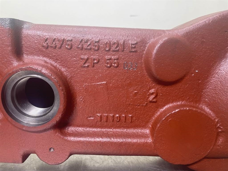 WACKER NEUSON 1000206387-ZF 4475325033-Axle housing/Achskörper - Eje y piezas para Maquinaria de construcción: foto 4 WACKER NEUSON 1000206387-ZF 4475325033-Axle housing/Achskörper - Eje y piezas para Maquinaria de construcción: foto 4