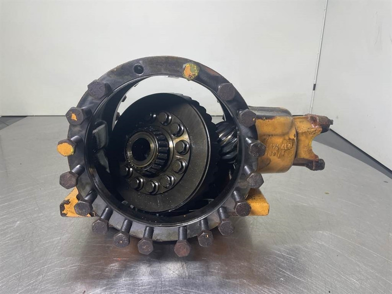 ZF MT-L3065 - Eje y piezas para Maquinaria de construcción: foto 5 ZF MT-L3065 - Eje y piezas para Maquinaria de construcción: foto 5