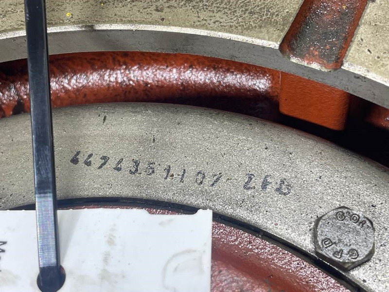 ZF MT-L3075II- 4472239200-Final drive/Abtrieb / Huis - Eje y piezas para Maquinaria de construcción: foto 5 ZF MT-L3075II- 4472239200-Final drive/Abtrieb / Huis - Eje y piezas para Maquinaria de construcción: foto 5