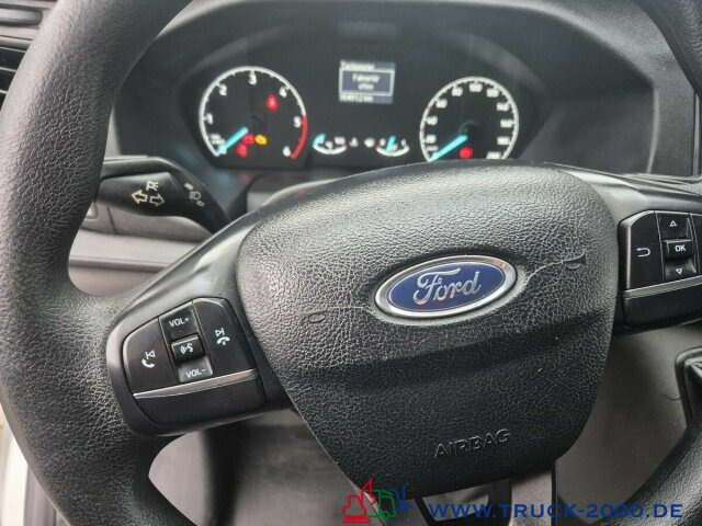 Ford Transit Custom 2.0 TDCi EURO 6 DAB Nur 95 TKM - Furgoneta pequeña: foto 4 Ford Transit Custom 2.0 TDCi EURO 6 DAB Nur 95 TKM - Furgoneta pequeña: foto 4