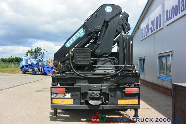 MAN TGS 35.400 8x4 Effer 250 6S Höhe 23,5m NL:16,3T - Camión caja abierta, Camión grúa: foto 2 MAN TGS 35.400 8x4 Effer 250 6S Höhe 23,5m NL:16,3T - Camión caja abierta, Camión grúa: foto 2