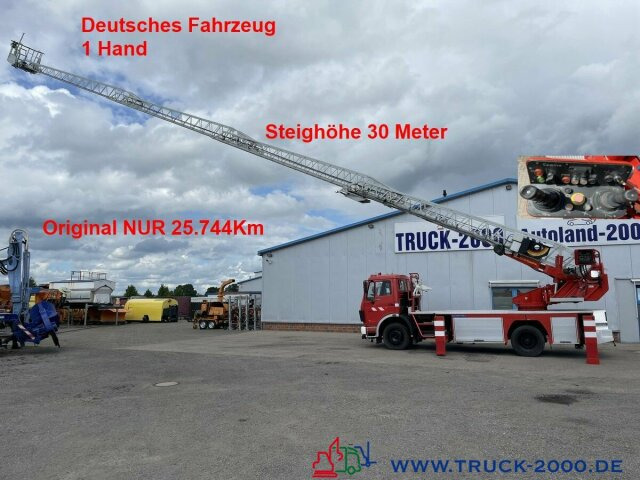 Mercedes-Benz 1422NG Ziegler Feuerwehr Leiter 30m Rettungskorb - Camión con plataforma elevadora: foto 1 Mercedes-Benz 1422NG Ziegler Feuerwehr Leiter 30m Rettungskorb - Camión con plataforma elevadora: foto 1