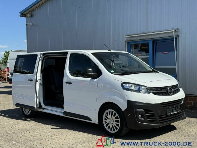 Opel Vivaro 9 Sitzer Klima vorne & hinten Navi + DAB - Minibús, Furgoneta de pasajeros: foto 4 Opel Vivaro 9 Sitzer Klima vorne & hinten Navi + DAB - Minibús, Furgoneta de pasajeros: foto 4