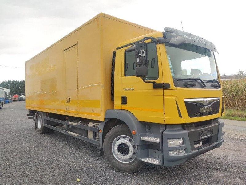 MAN TGM 18.250 Euro 6 boxtruck - Camión caja cerrada: foto 2 MAN TGM 18.250 Euro 6 boxtruck - Camión caja cerrada: foto 2