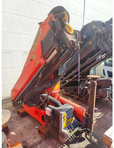 Palfinger Year 2010 PK14001 Remote - Brazo: foto 1 Palfinger Year 2010 PK14001 Remote - Brazo: foto 1