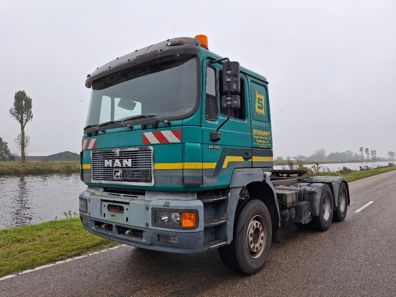 MAN 26.463 6X4 - Cabeza tractora: foto 1 MAN 26.463 6X4 - Cabeza tractora: foto 1