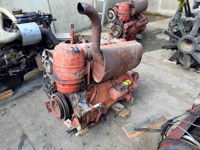 Deutz F4L812 - Motor para Maquinaria de construcción: foto 1 Deutz F4L812 - Motor para Maquinaria de construcción: foto 1