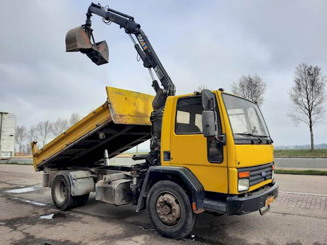 Ford CARGO 1213 - Camión volquete: foto 5 Ford CARGO 1213 - Camión volquete: foto 5