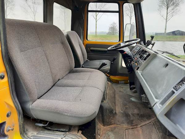 Ford CARGO 1213 - Camión volquete: foto 2 Ford CARGO 1213 - Camión volquete: foto 2