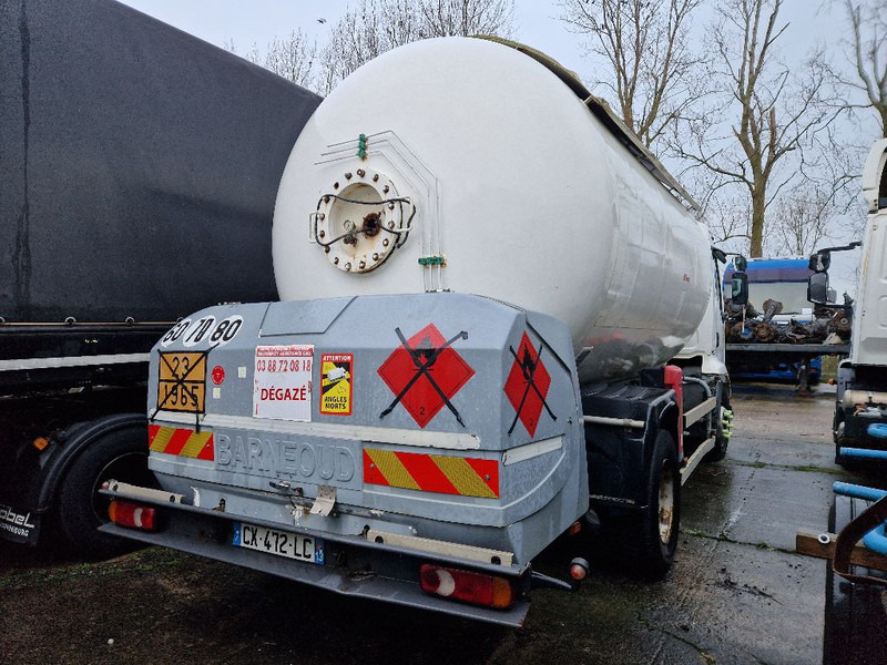 Camión cisterna Renault MIDLUM 220 GAS / LPG: foto 16 Camión cisterna Renault MIDLUM 220 GAS / LPG: foto 16